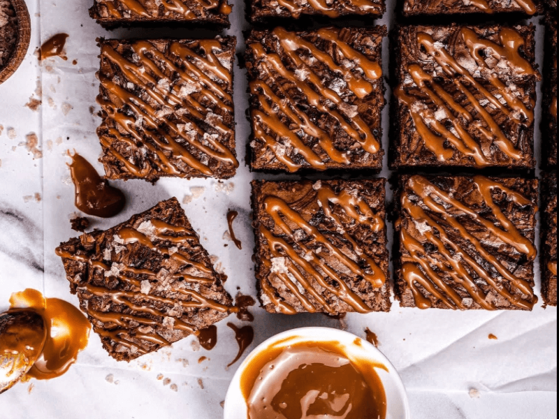chocolate-salted-caramel-brownie