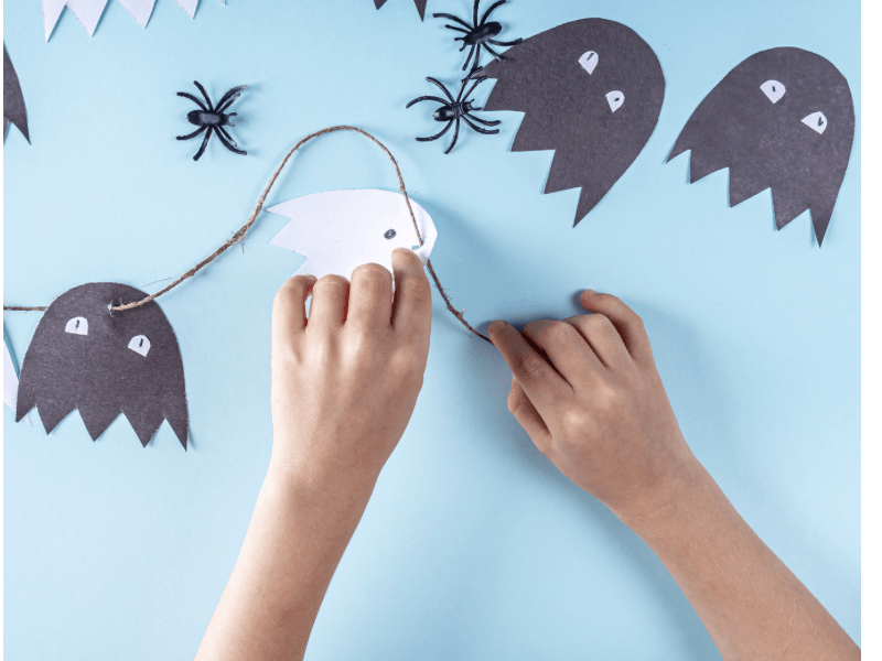 DIY-ghost-garland