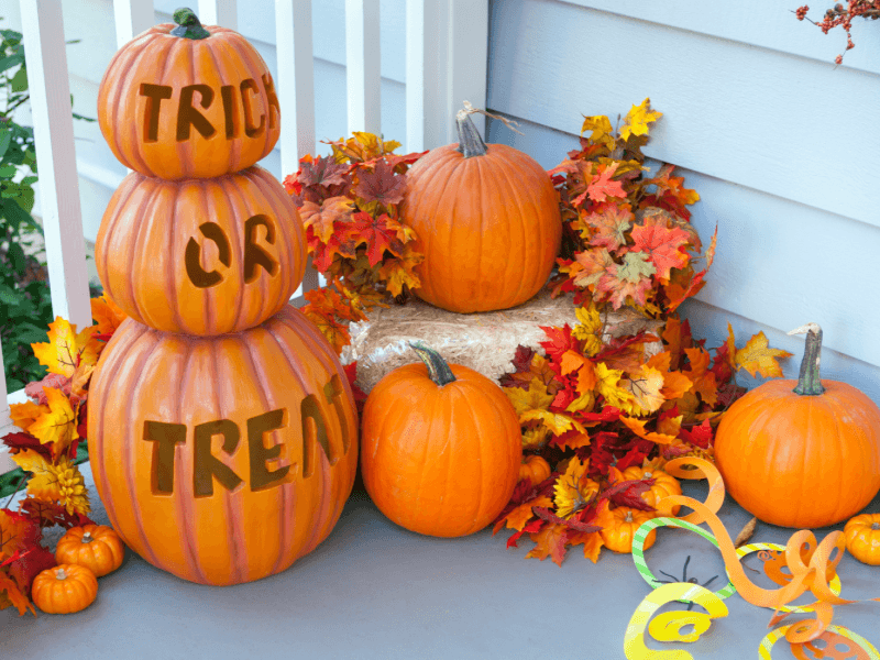 painted-Halloween-pumpkins
